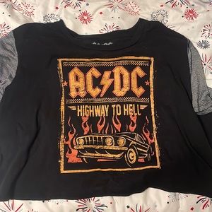AC/DC CROP TOP